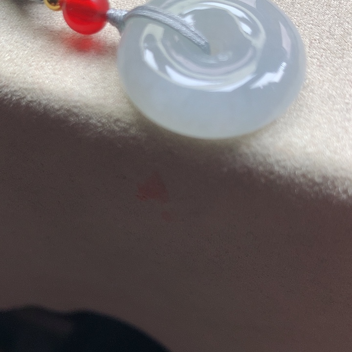 翡翠颈饰未镶嵌吊坠