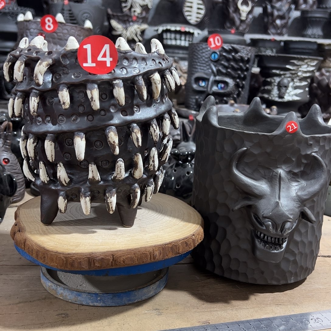 我****14号断了一颗牙口11.5，21号微瑕口12.5