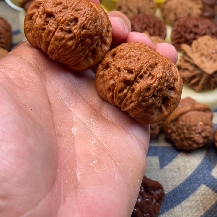 文玩核桃把件升**永核桃