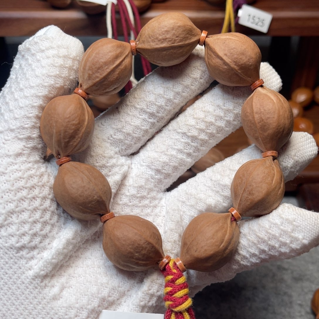 手串/手链橄榄核225/28鲨鱼背