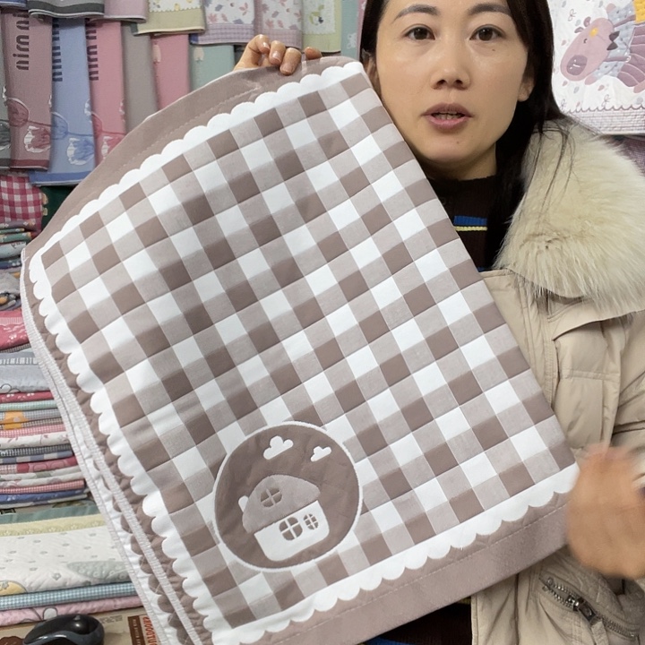 棉特价促销咖色小房子