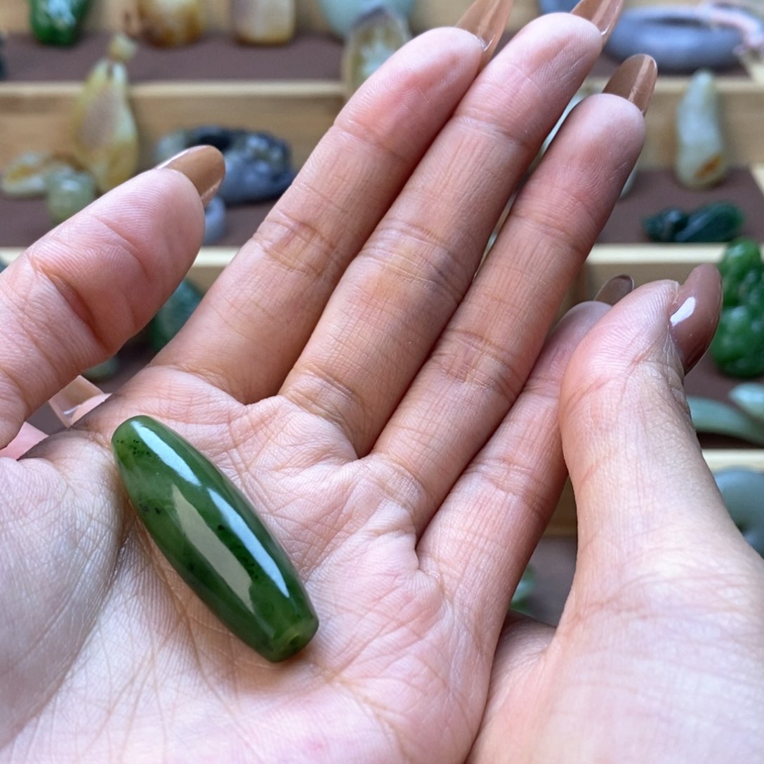 和田玉（碧玉）颈饰未镶嵌?***木