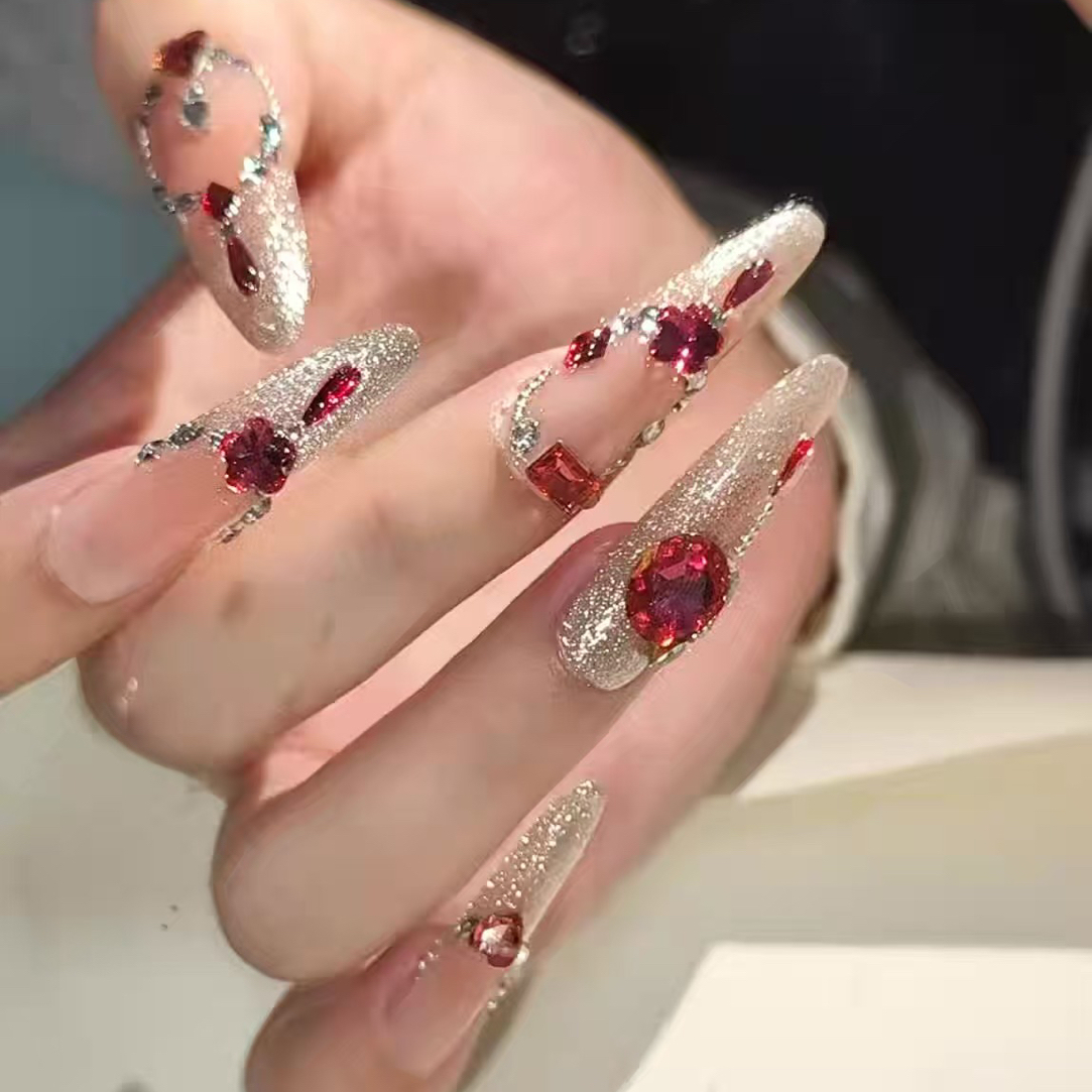 手工穿戴甲贴片乌梅子酱山茶花蝴蝶美甲显白可重复佩戴