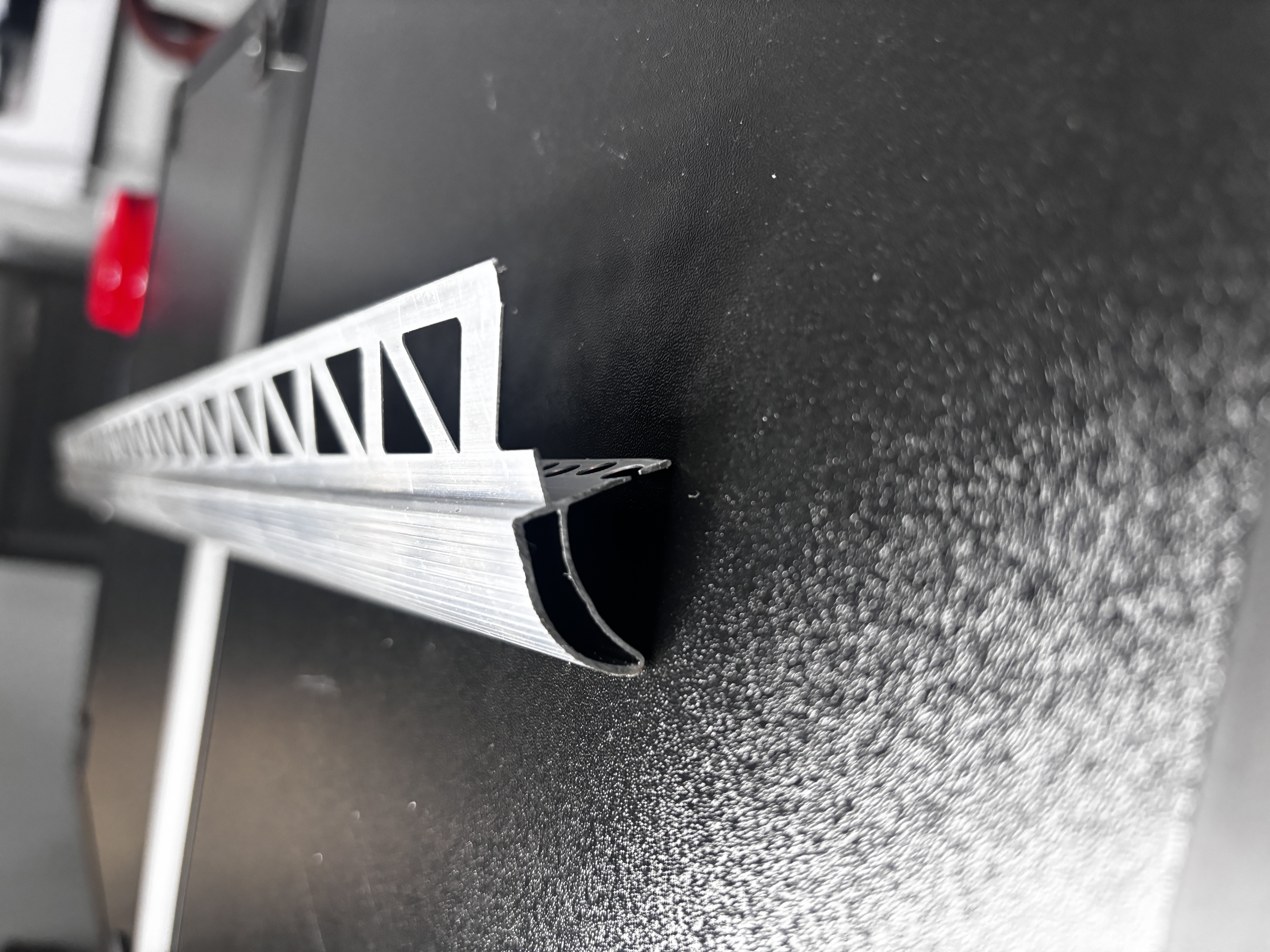 铝合金滴水条用于外墙屋檐阳台窗台防雨水止水线条