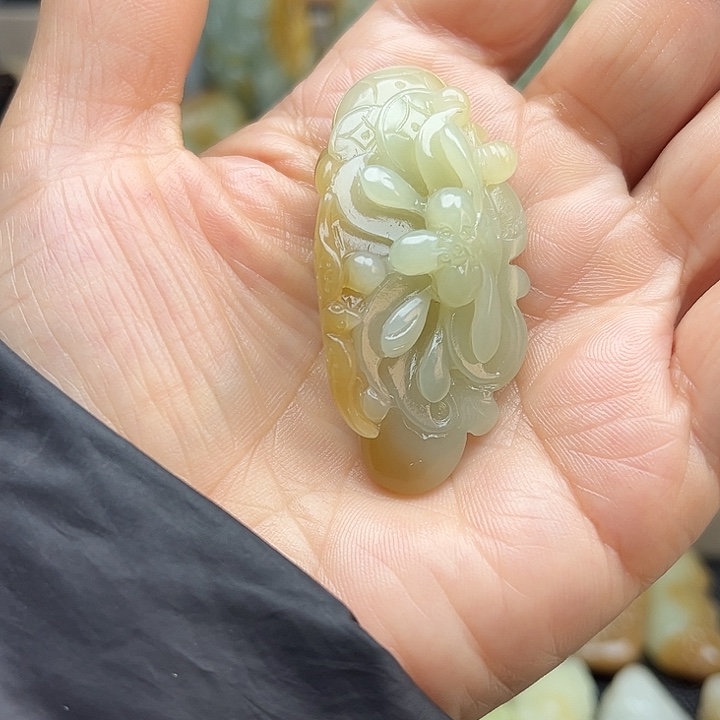 和田玉（糖玉）未镶嵌手链