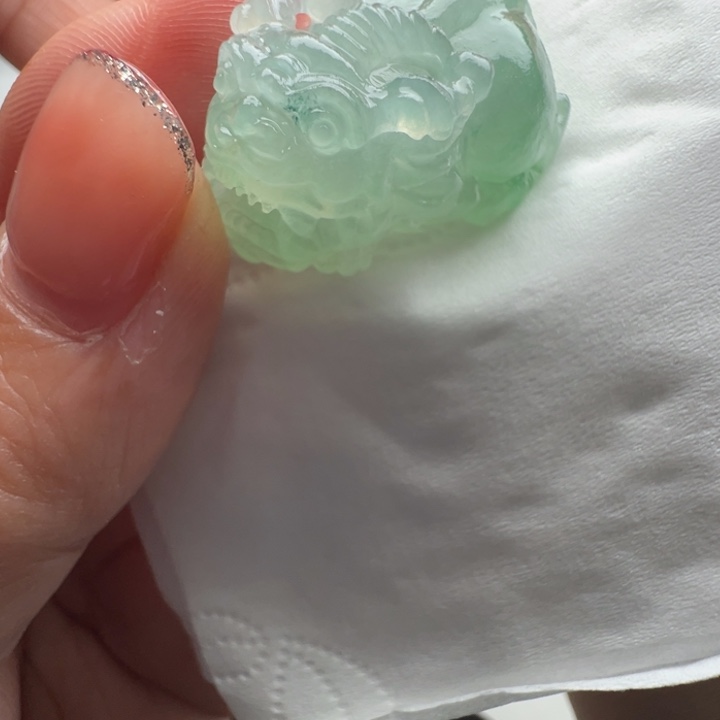 定制翡翠未镶嵌包抛光