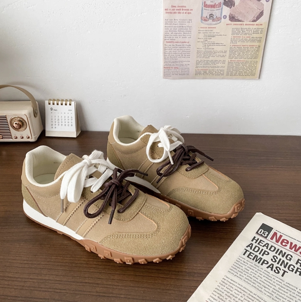 A9866 棕 秋季2025新款德训阿甘鞋复古拼色舒适运动休闲鞋女