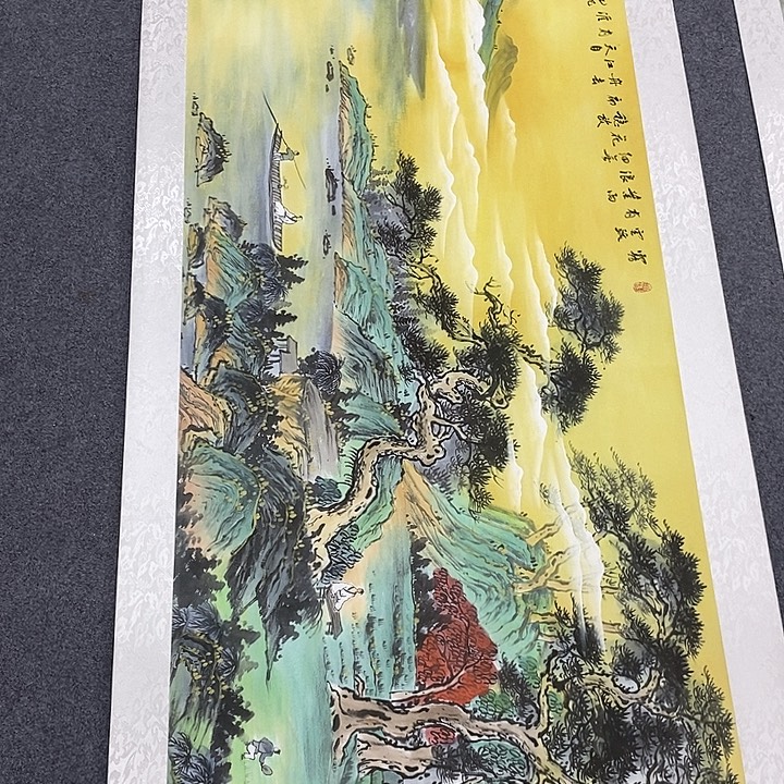 小耸美术作品欣赏