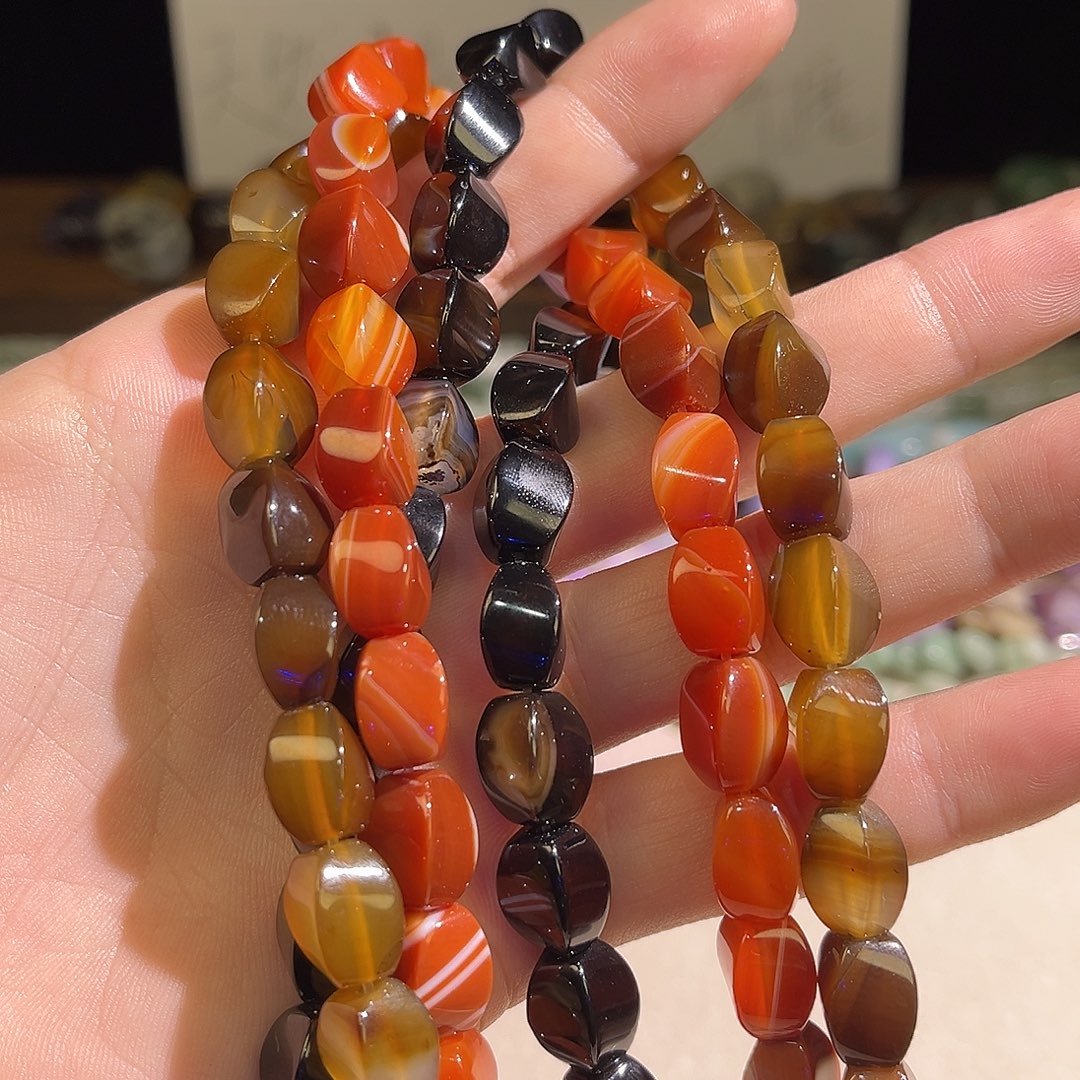 玛瑙/玉髓未镶嵌珠宝半成品