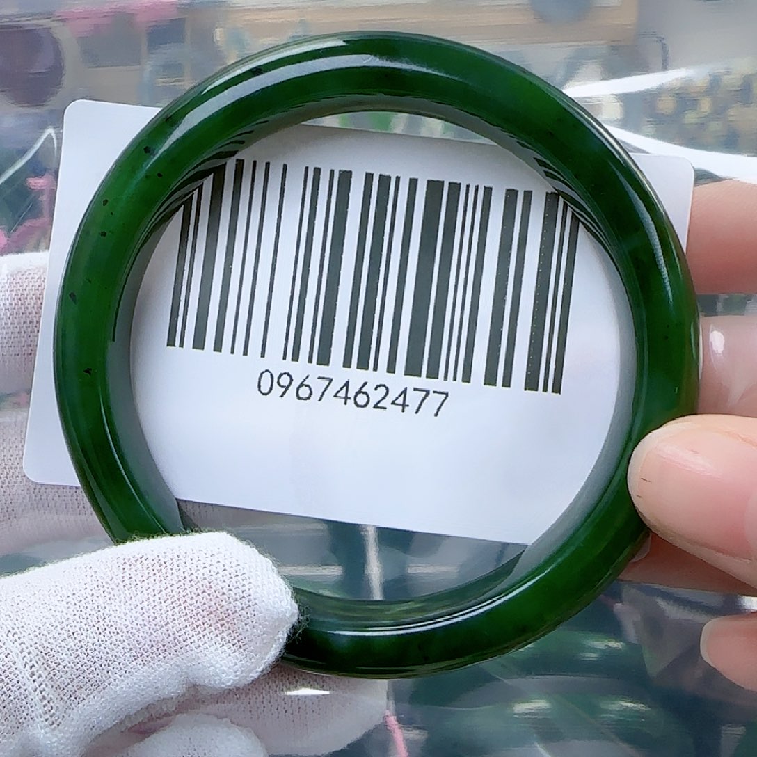 和田玉（碧玉）手镯未镶嵌6061