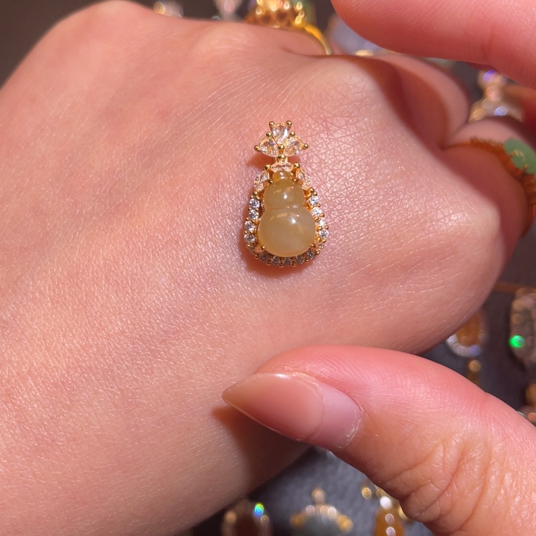 翡翠银S925镶嵌颈饰