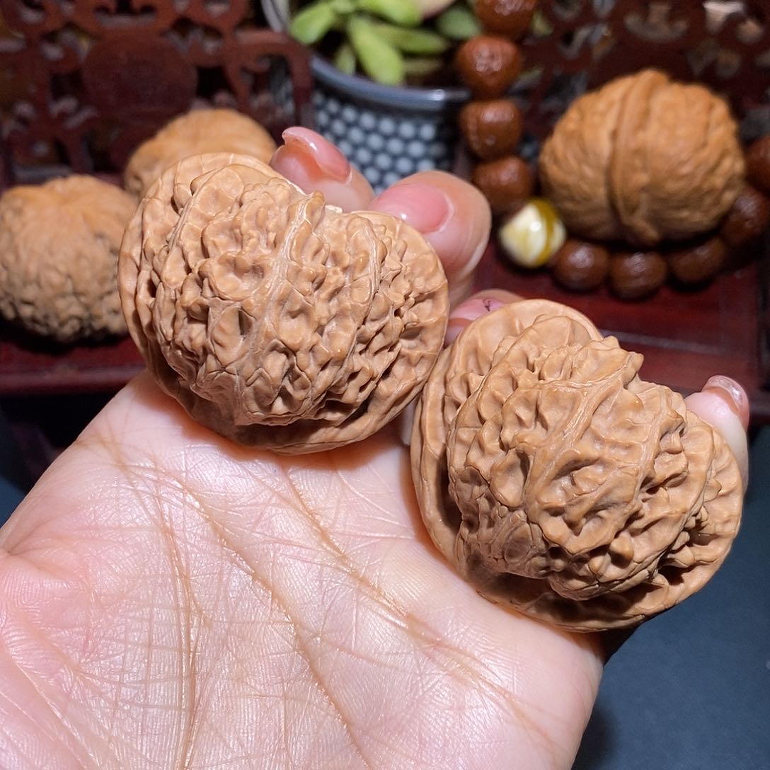 文玩核桃把件45宫灯