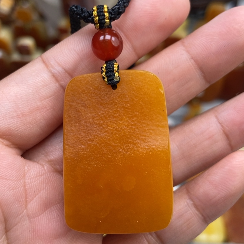 【闪购商品】琥珀颈饰未镶嵌