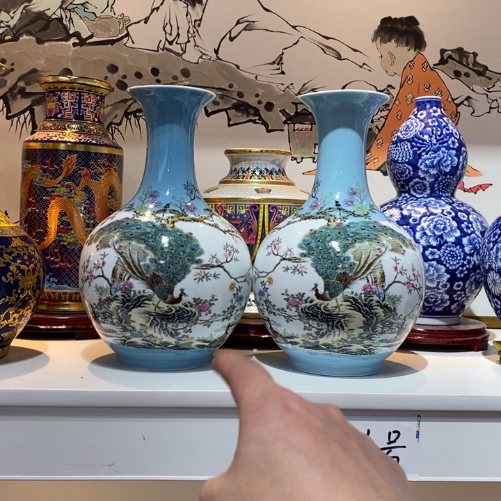 婉***容陶摆件对称的34cm国色天香赏瓶一对