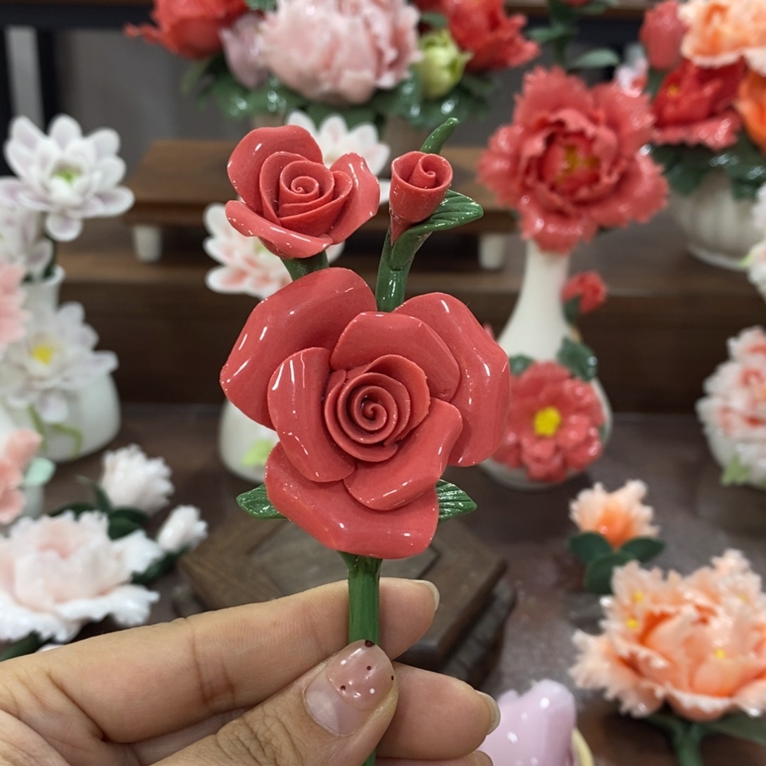 摆件陶瓷手工花摆件