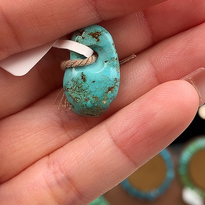 绿松石未镶嵌原矿