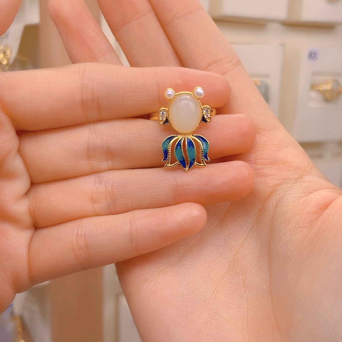 和田玉戒指银S925镀金镶嵌