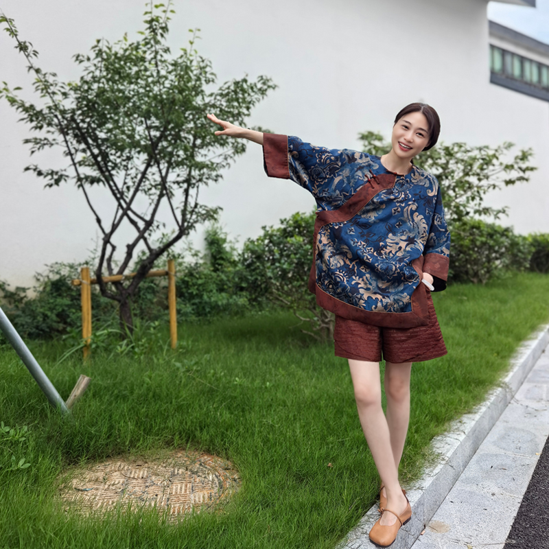 25姆米青花瓷透孔罗桑波缎红云纱重工太太服中长款上衣252176集合