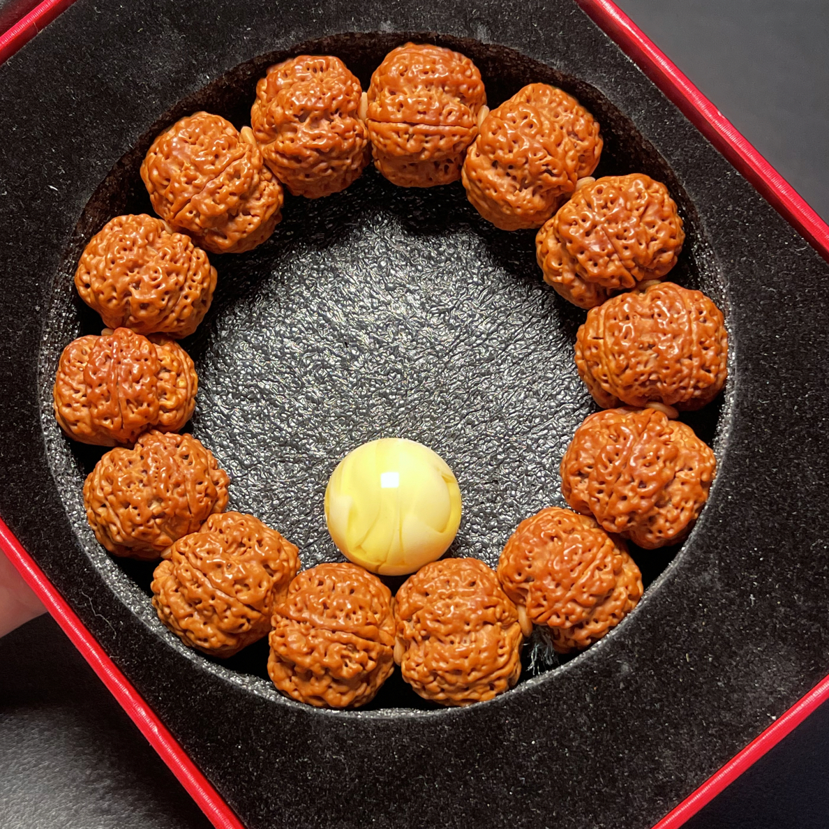 新品金刚菩提手串11号