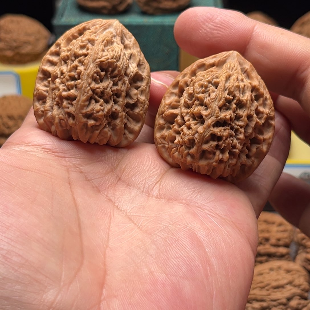 把件文玩核桃酷*王三角高炮