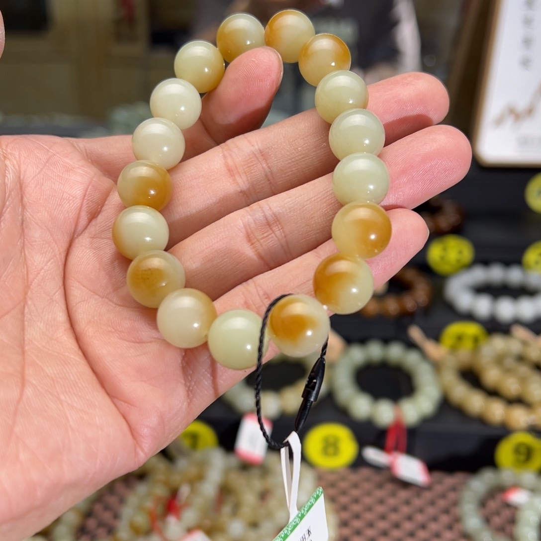 手串未镶嵌和田玉拾*卡12若羌料