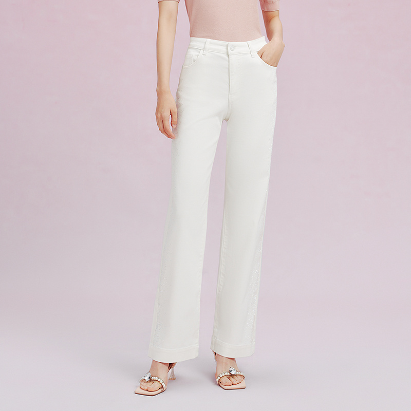 La Koradior拉珂蒂2025春季新款时尚烫钻直通牛仔裤白色休闲裤女