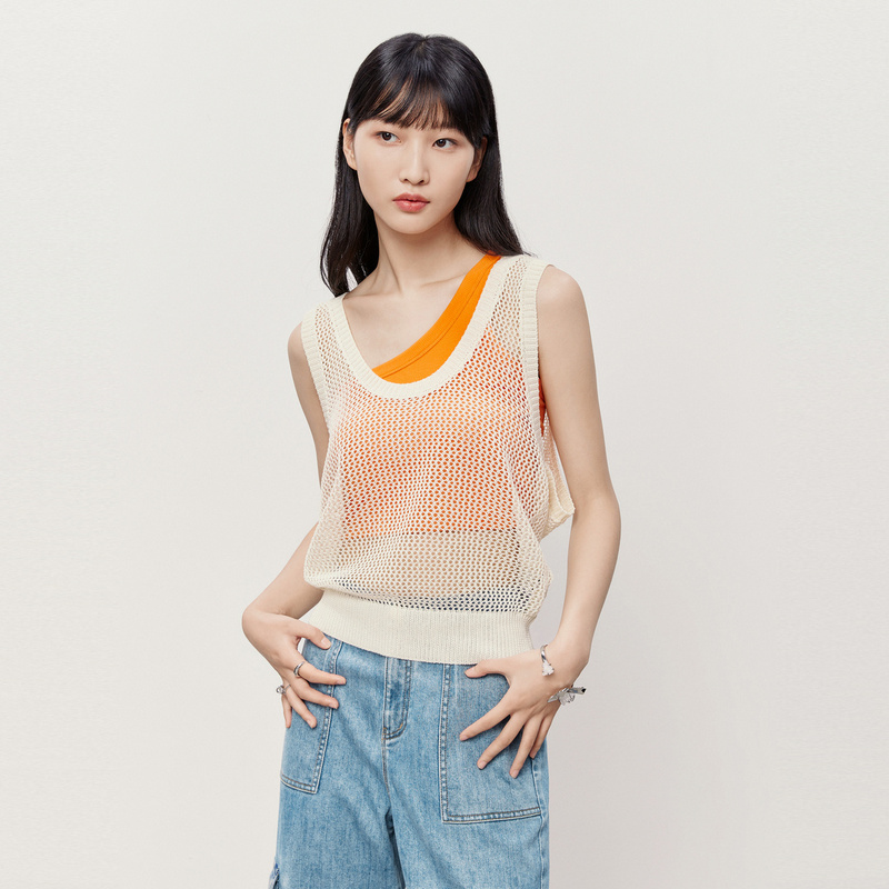 HPLY荷比俪2023夏季新款女镂空度假风u领针织衫HYD23650112
