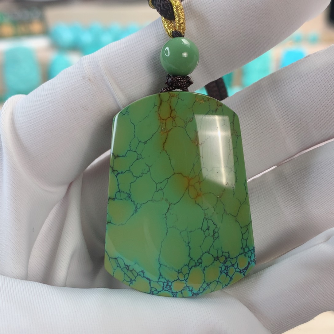 绿松石挂件未镶嵌