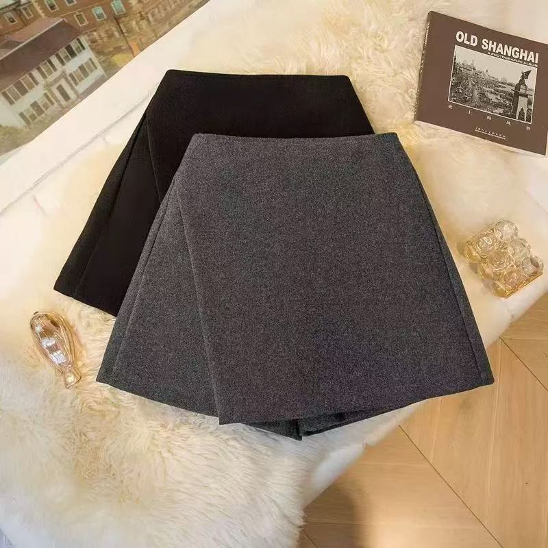 2025秋冬加厚毛呢短裤裙遮肚子显瘦遮胯阔腿短裤靴裤高腰a字短裤