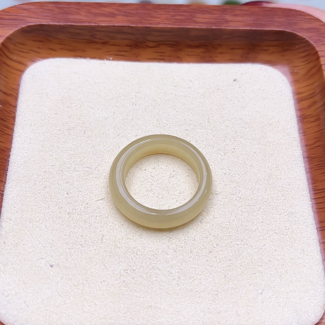 和田玉戒指未镶嵌14号