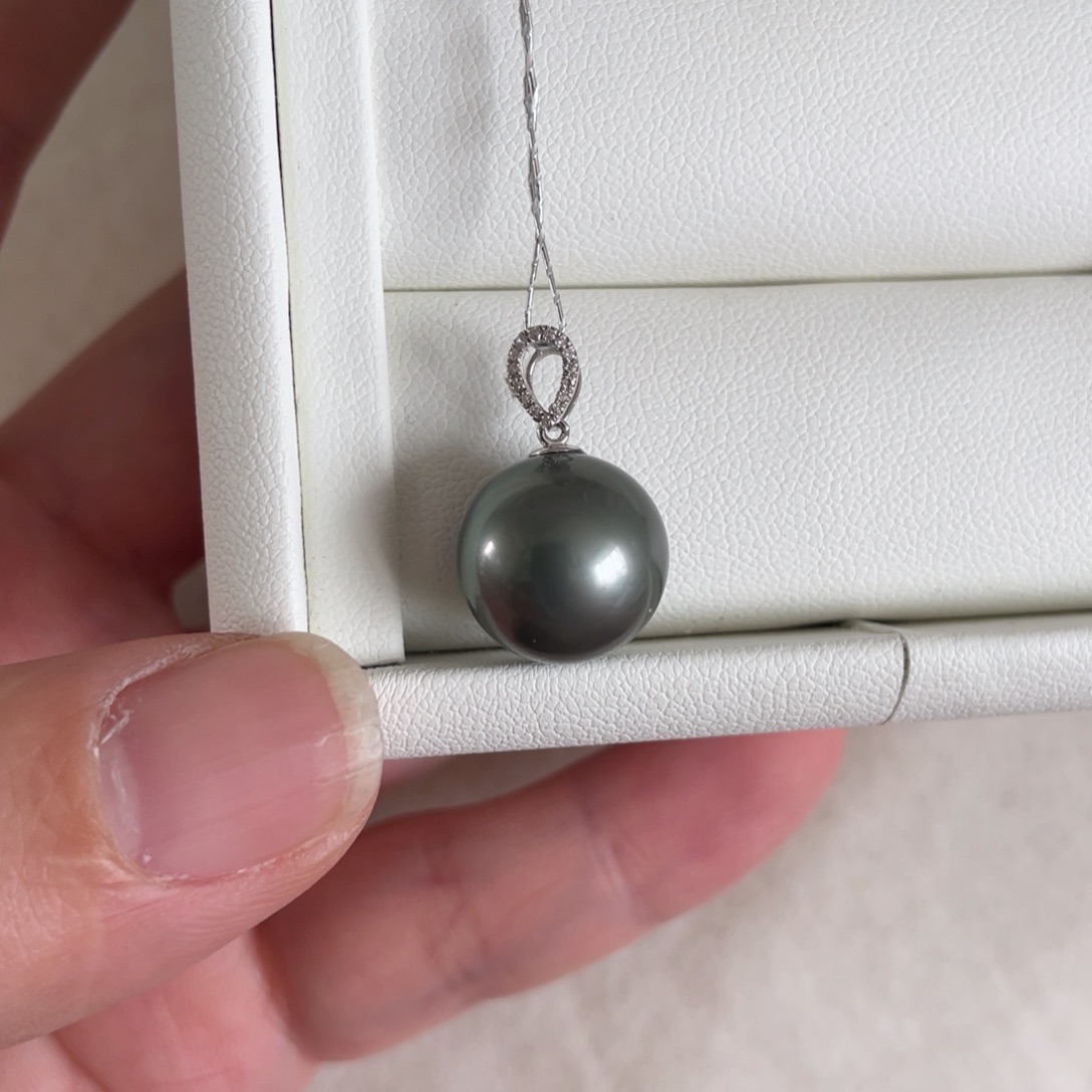 海水珍珠颈饰18K金镶嵌12-13mm