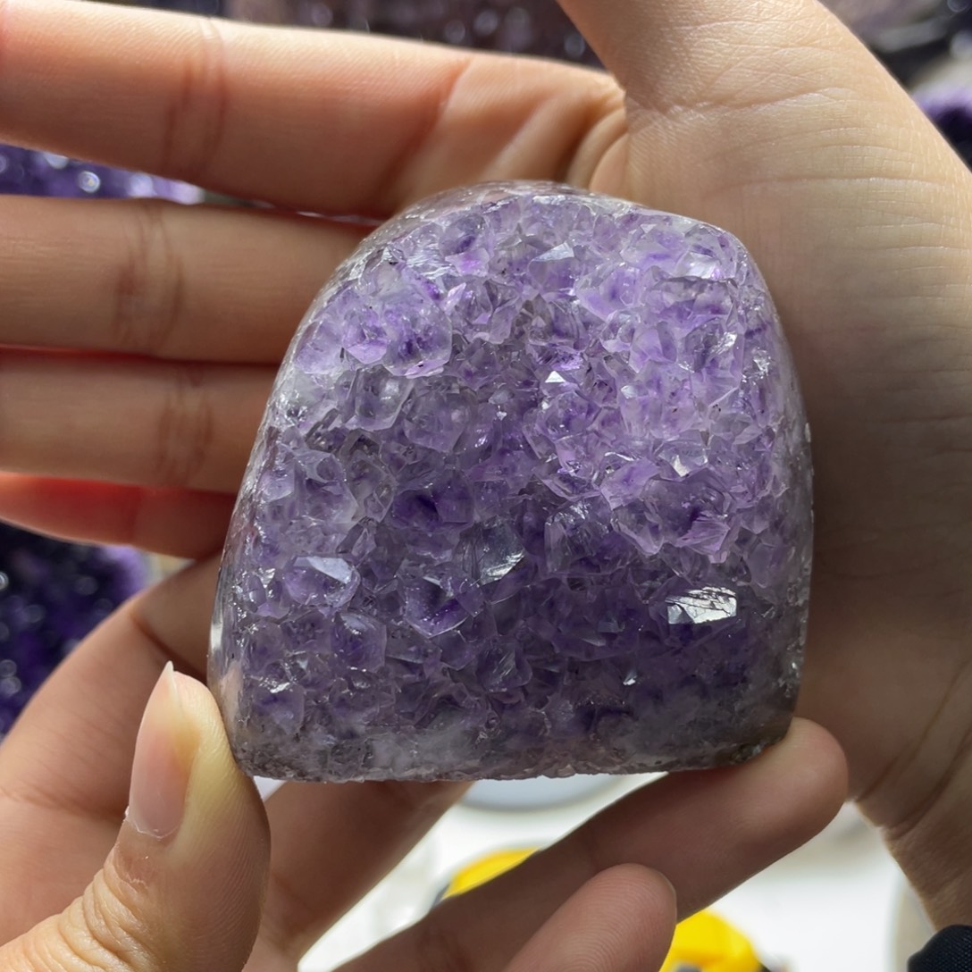紫晶大型摆件（非配饰）未镶嵌
