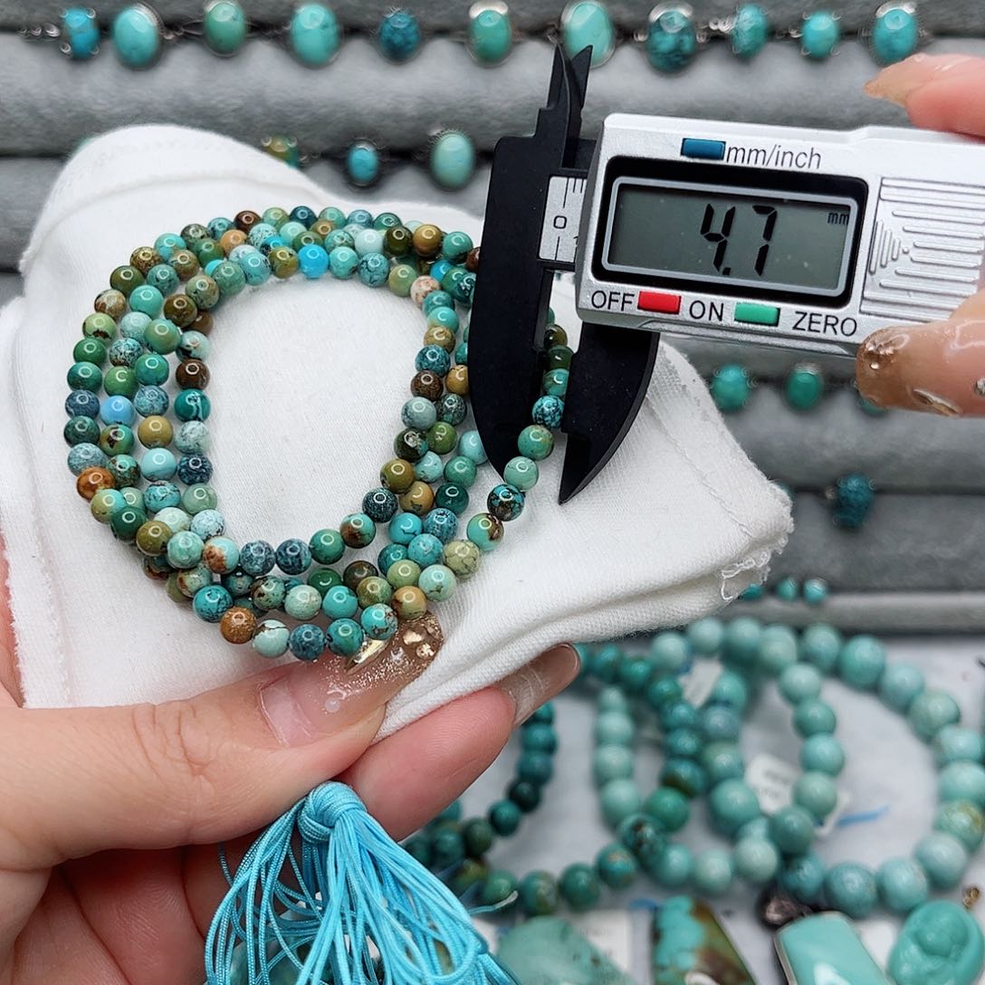 绿松石绿松石未镶嵌