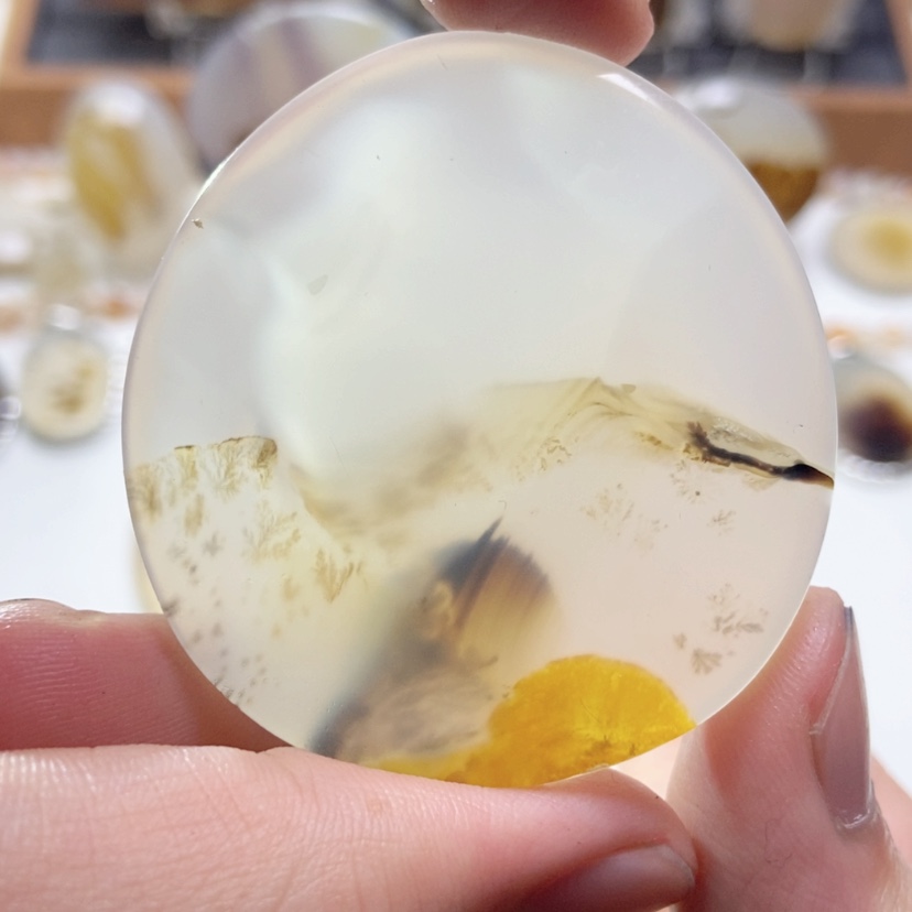 【闪购商品】玛瑙/玉髓颈饰未镶嵌