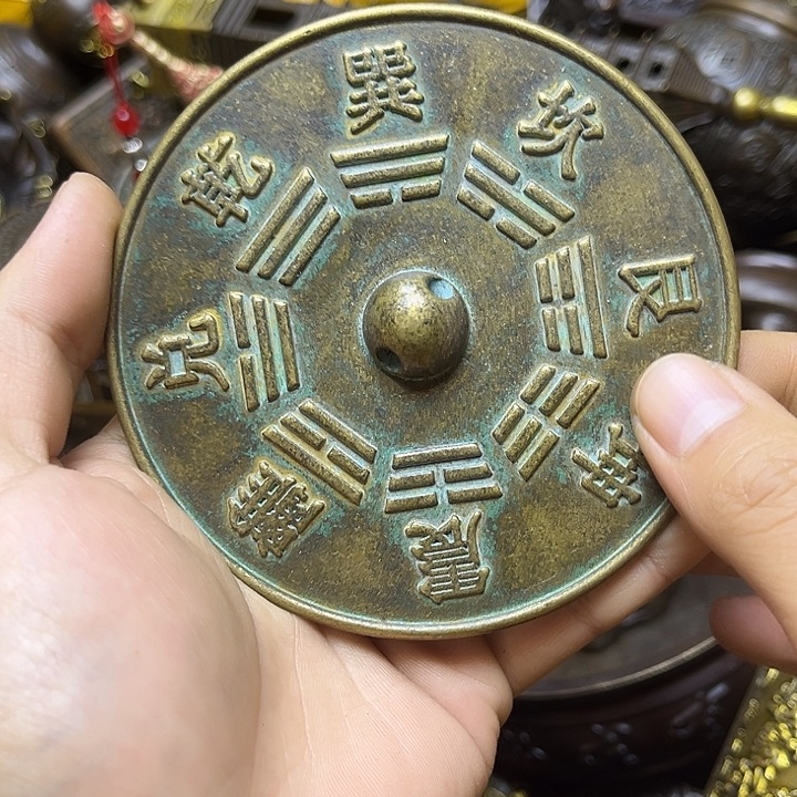 诚信经营精美铜器