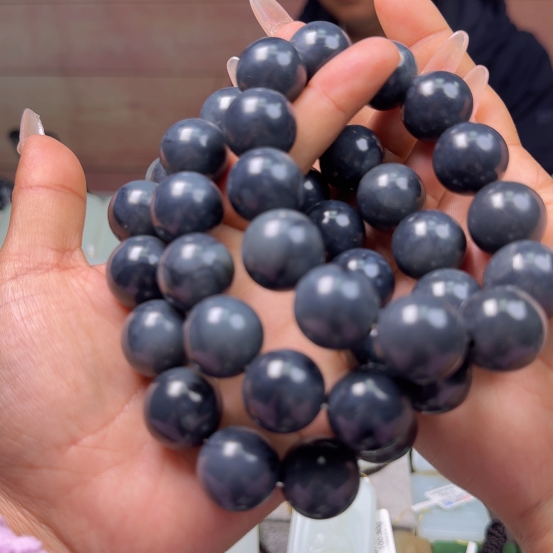 和田玉颈饰未镶嵌多样性发货，拍一发一