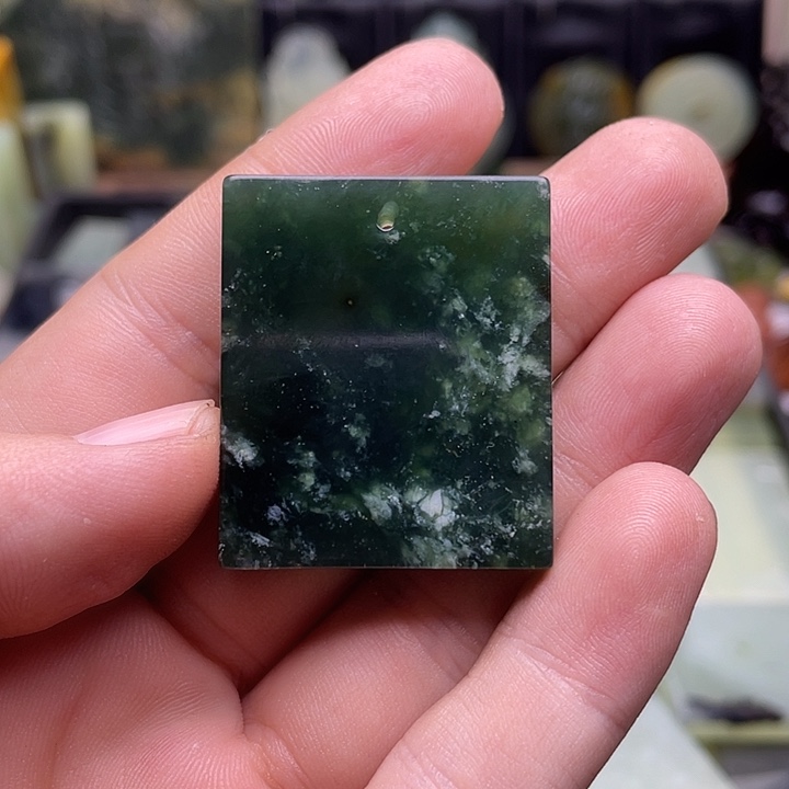 蛇纹石玉挂件未镶嵌佳*