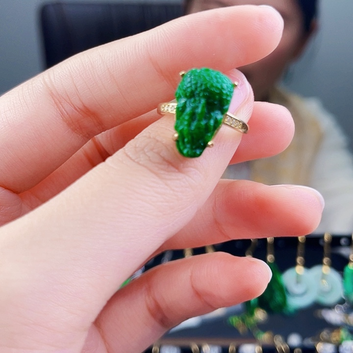 翡翠戒指银S925镶嵌饰品