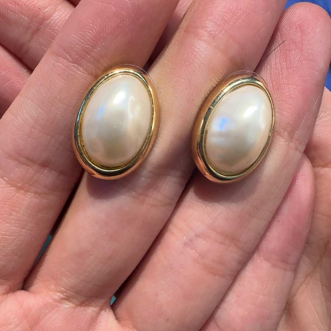 琉璃纯铜合金瑕疵