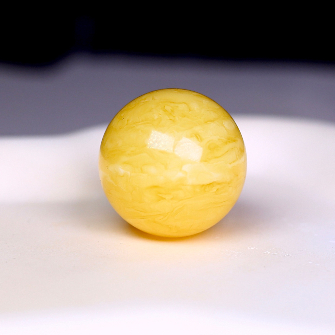 24.8mm虎皮纹鸡油黄圆珠 做锁骨链的完美尺寸