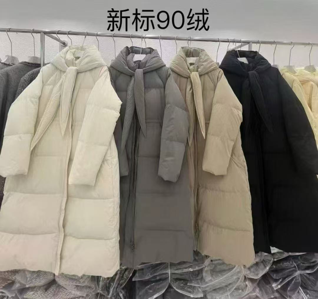 小橙子 围巾连帽羽绒服（no退换）