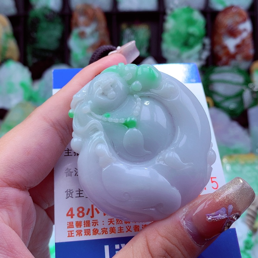 【闪购商品】翡翠颈饰未镶嵌挂件