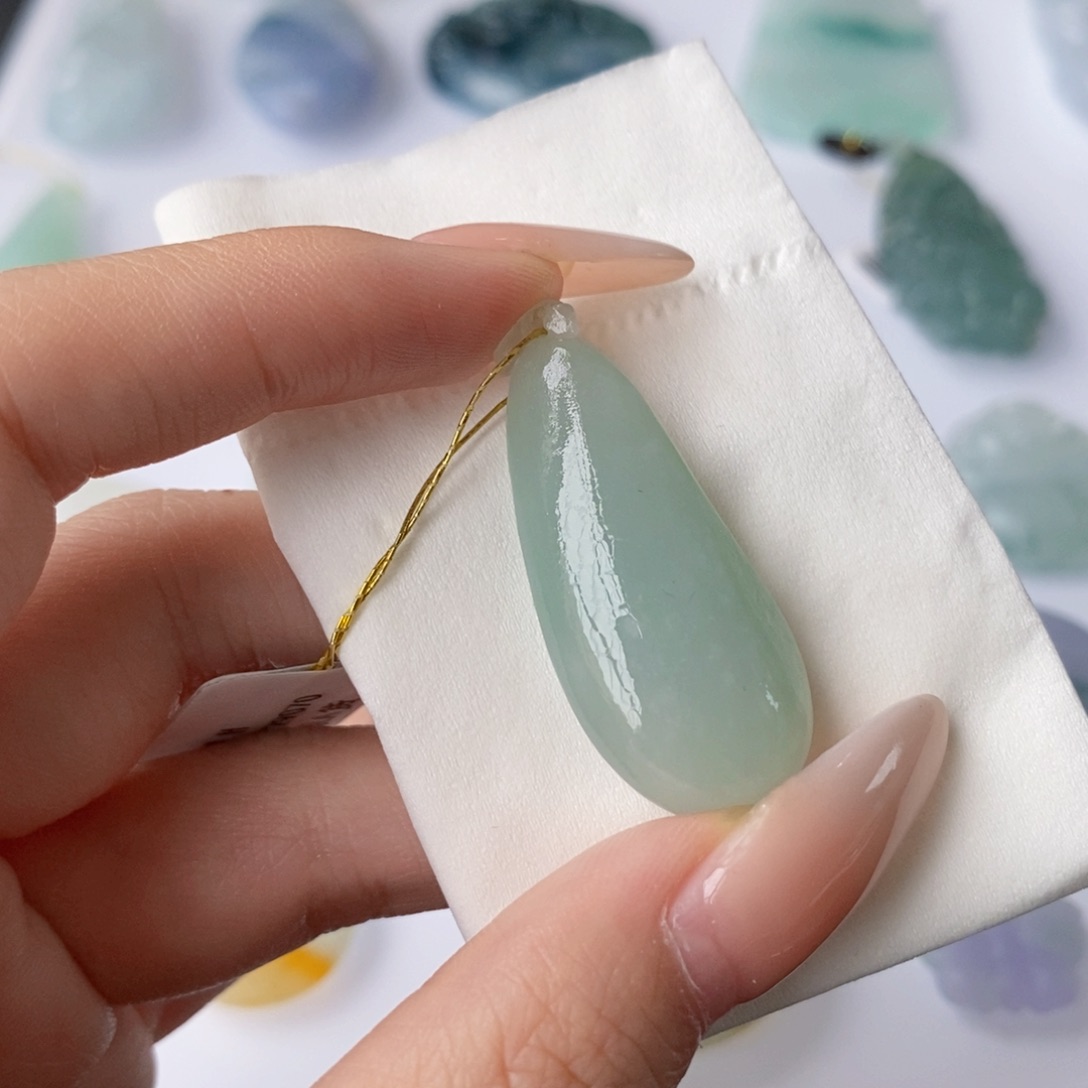 未镶嵌定制翡翠瓜