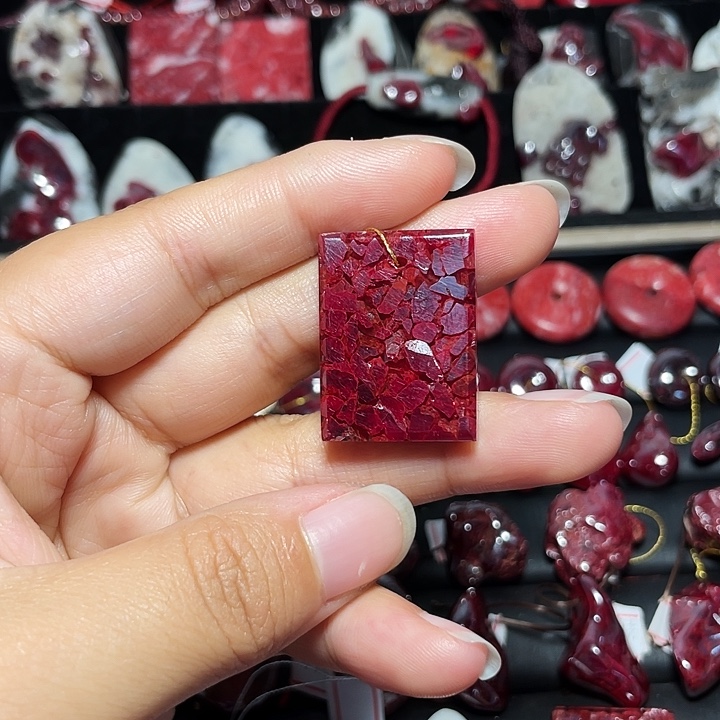 天然辰砂晶体颗粒无事牌20克