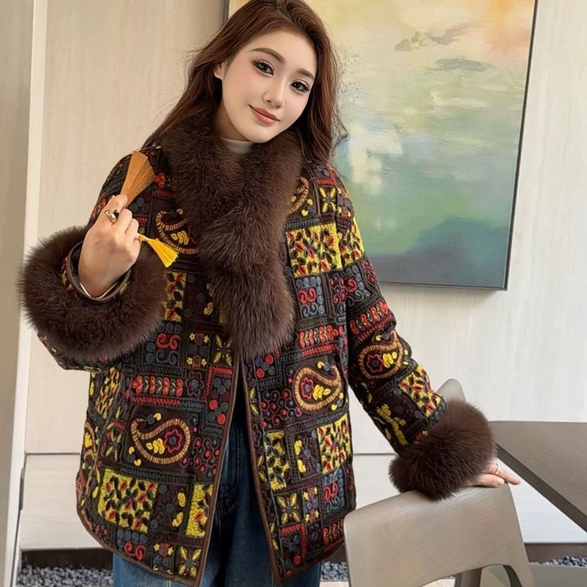 MZ雅+腰果花落肩鹅绒磁性扣可拆卸真狐狸毛袖毛)(不配毛领)8273