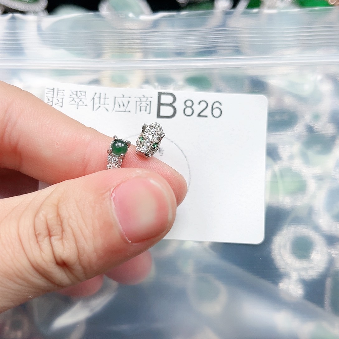 翡翠颈饰未镶嵌翡翠826