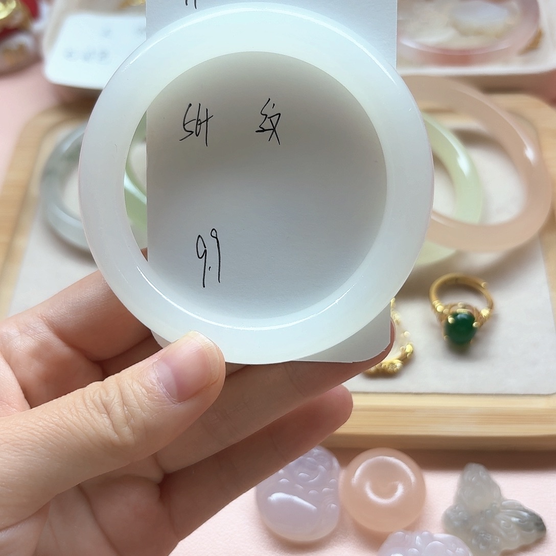 石英质玉未镶嵌手镯291