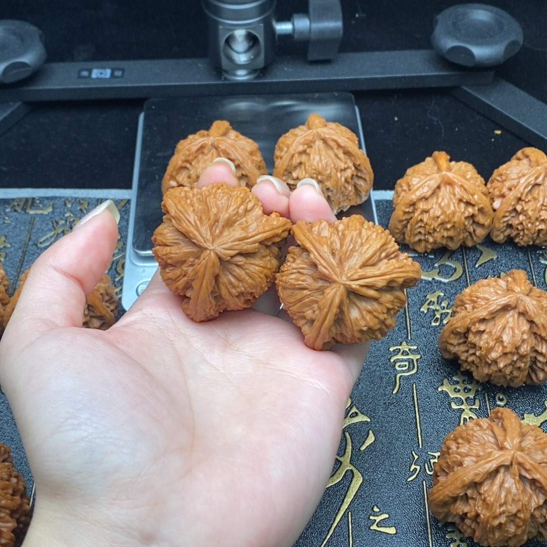 开***狼文玩核桃吊坠1111111111