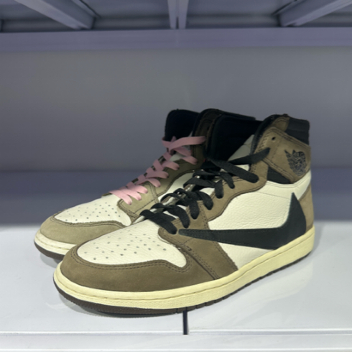 42.5码  95新无盒  aj1倒钩1.0 High  球鞋