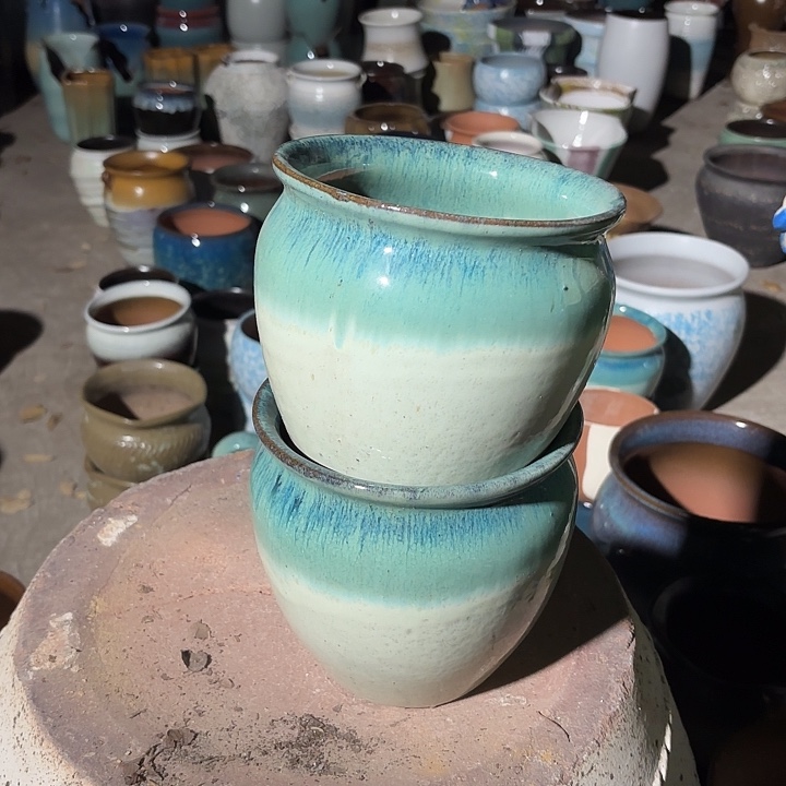 高度17厘米口径17厘米微瑕